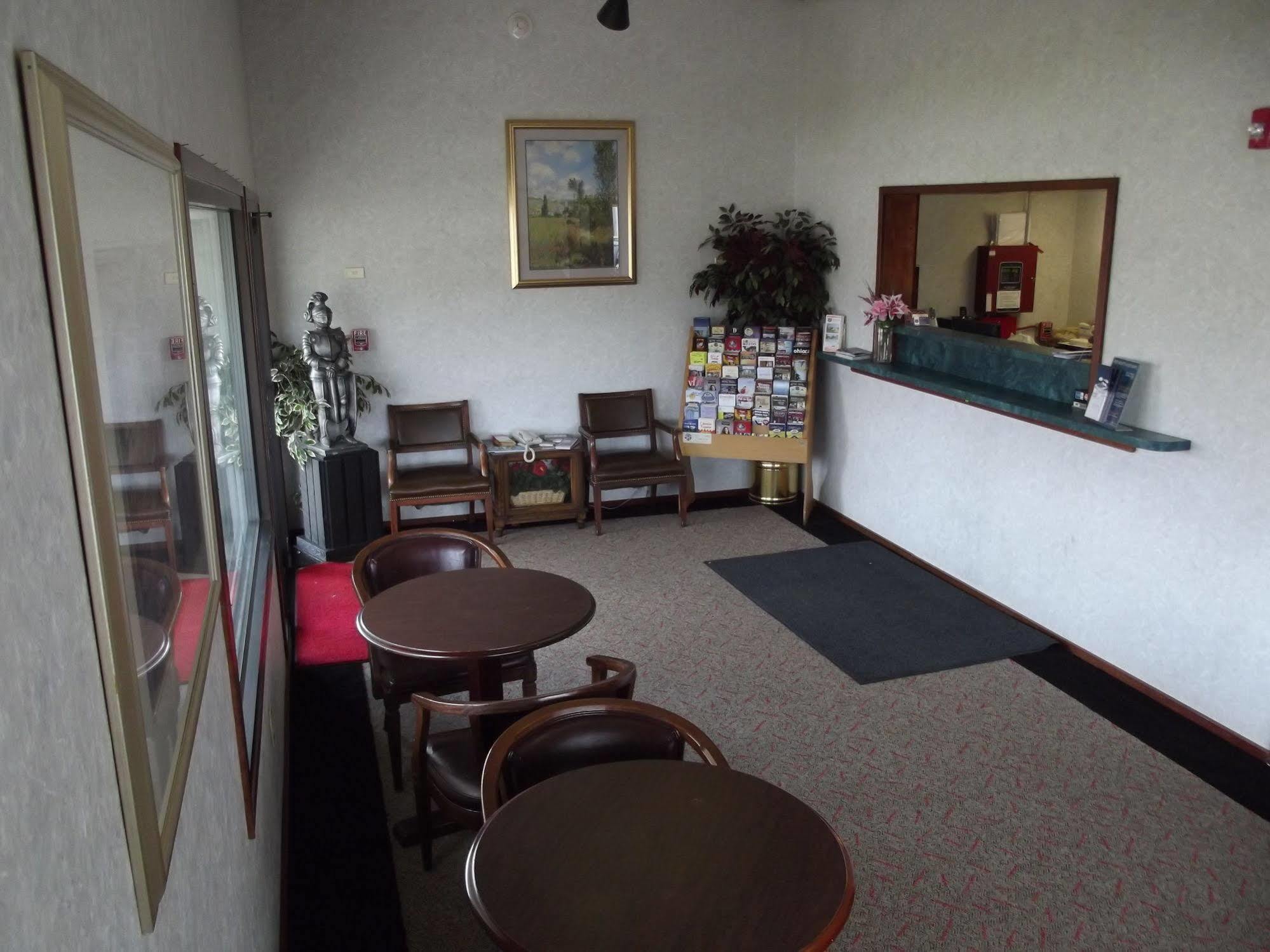 Knights Inn Cleveland/Маседония Экстерьер фото